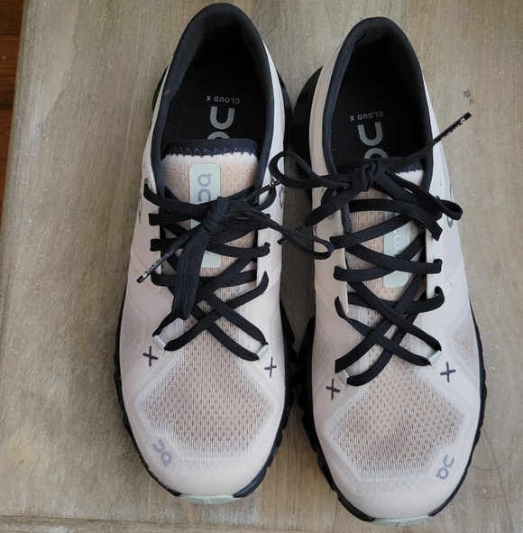 On Running Shoes - On Running Cloud X3 Sneakers